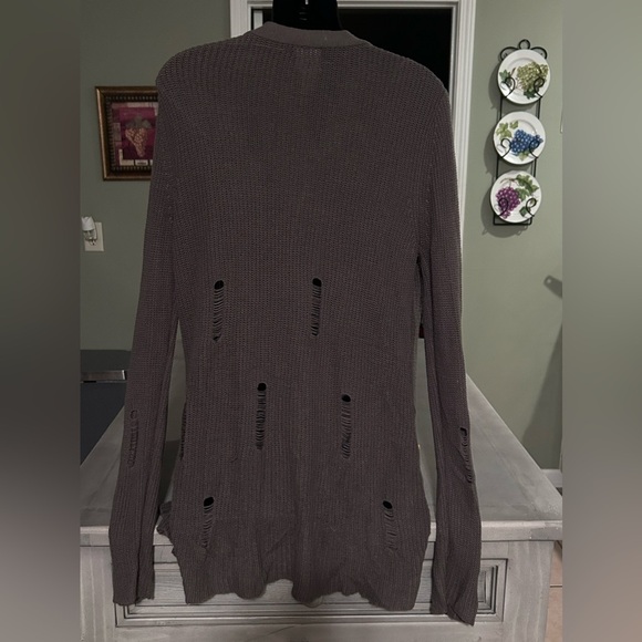 Buckle Day Trip BKE Distressed Gray Sweater Cardigan Womens Size Small - Picture 7 of 9